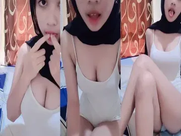 Bokep Indo Hijab Cantik Seksi Pamer Body Ngewe Brutal Ganas