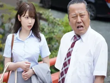 Bos Kejam Perkosa Bawahan Seksi Saat Trip Kantor